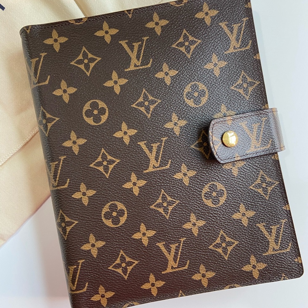 🤎🤍Louis Vuitton GM Large Ring Agenda (A5)